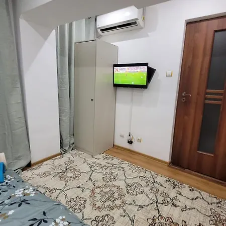 The Cozzy Corner Бухарест